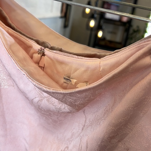 House of CB ‘Luisette’ Pink Metallic Floral Satin Midi Skirt NWOT - Picture 11 of 12